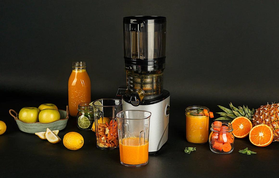 Making fruit juices with the Kuvings AUTO8