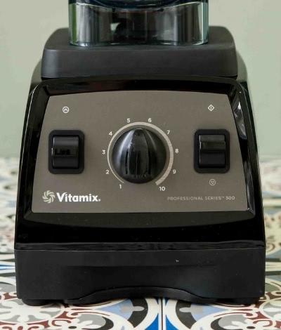 Vitamix Pro 300 motor block in black